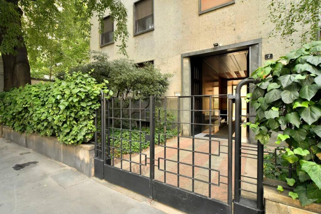 Ampio Appartamento Milano Centro Crocetta Exterior photo